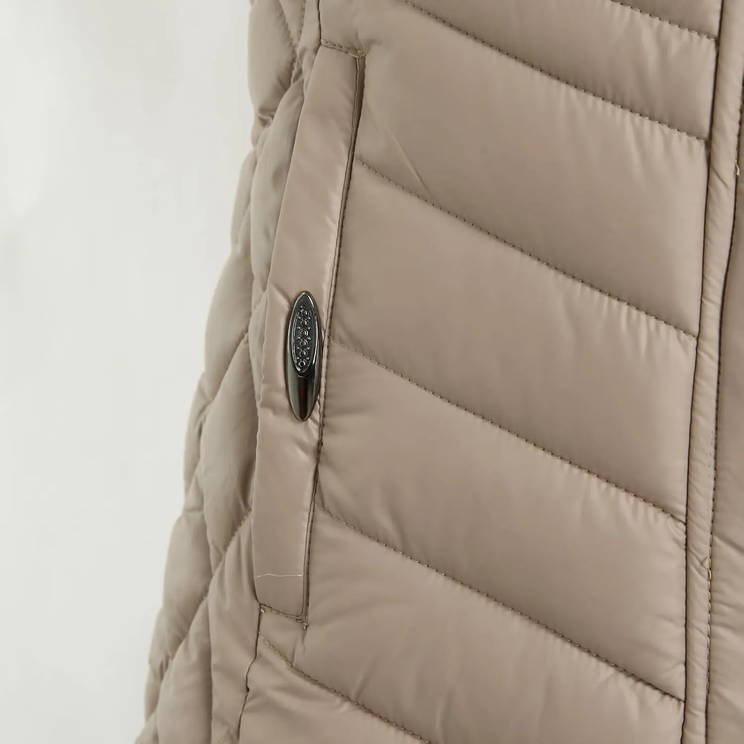 2024 Women's Long Quilted Vest Hooded Winter Warm Sleeveless Cotton Padded Jacket Thicken Down Coats Trendy Puffer Vests