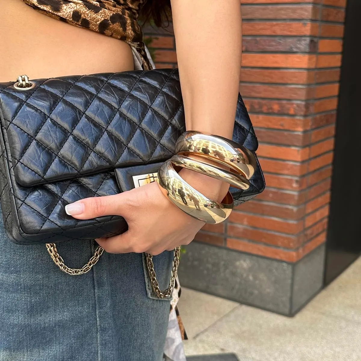 3PCS Chunky Gold Bangle Bracelets for Women Trendy Wide Wrist Cuff Bracelets Stack Statement Bangle Fashion Jewelry Gift
