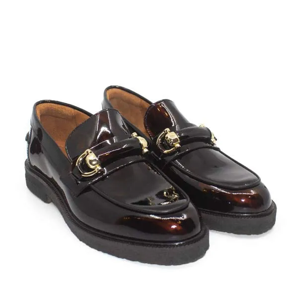 A13002 Brown | patent leather loafer
