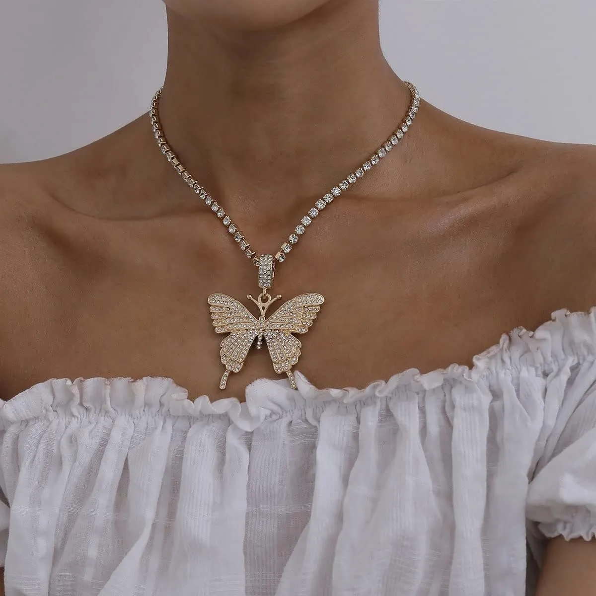 Aluinn Butterfly Pendant Necklaces Crystal Necklaces Gold and Silver Necklace Chain for Women