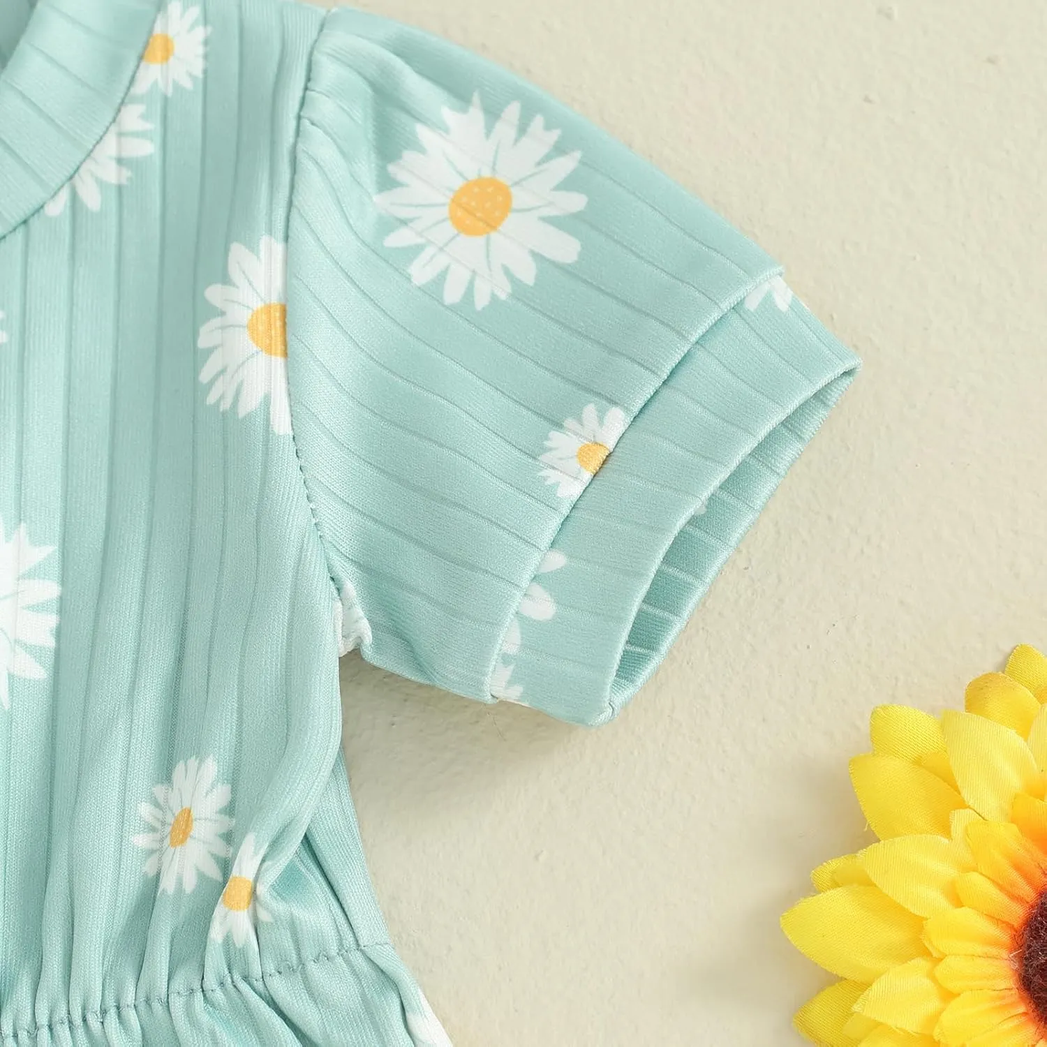 Baby Girls Romper Round Neck Short Sleeve Ribbed Daisy Bodysuit Toddler Summer Smocked Romper Clothes with Headband