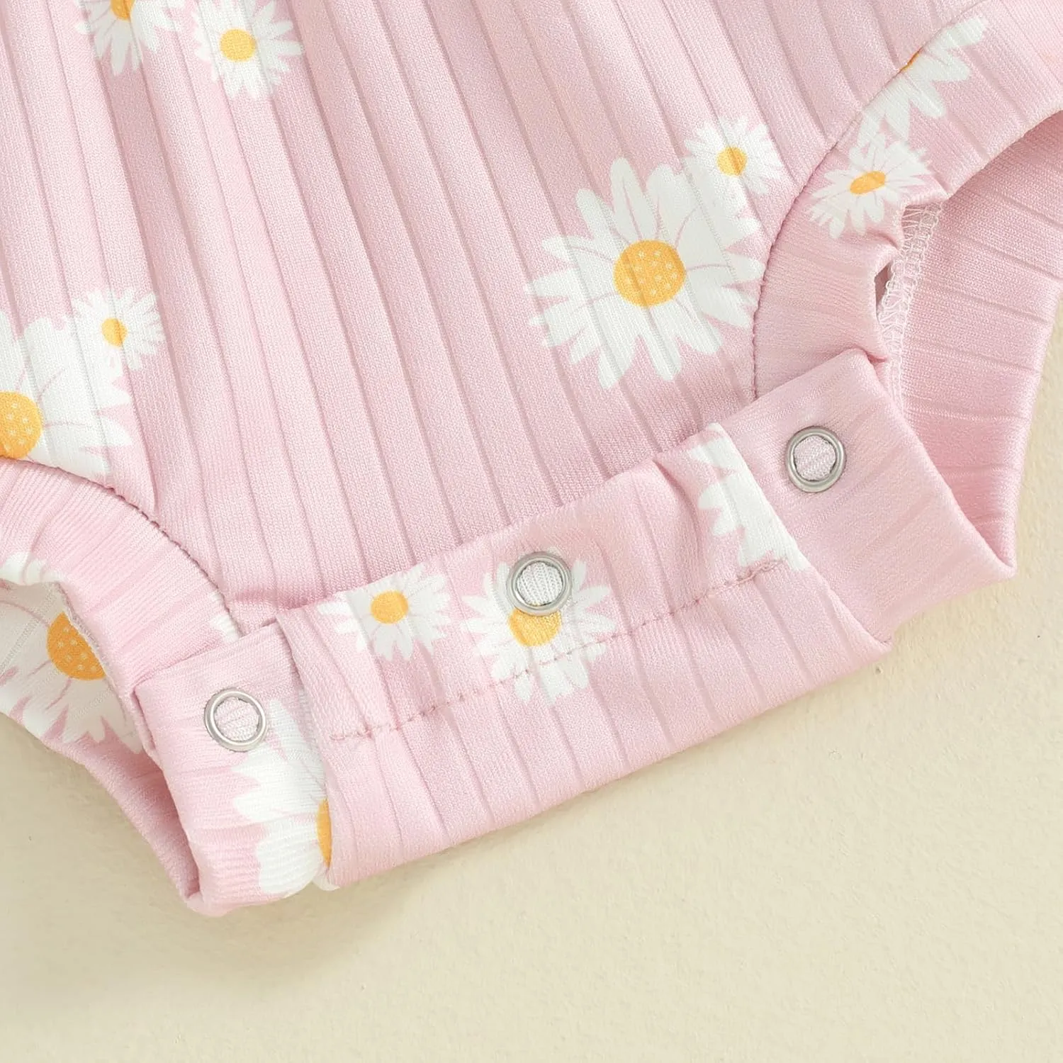 Baby Girls Romper Round Neck Short Sleeve Ribbed Daisy Bodysuit Toddler Summer Smocked Romper Clothes with Headband