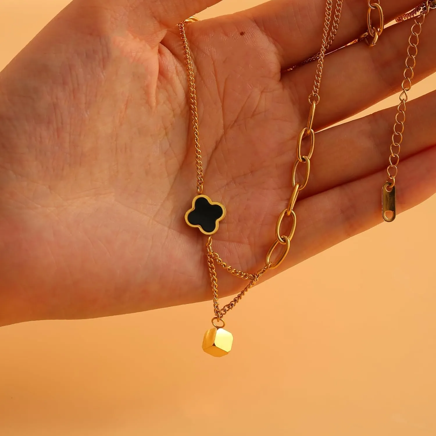 Dainty Gold Pendant Necklace for Women Small Cross Necklace Pearl Necklaces Silver Necklaces