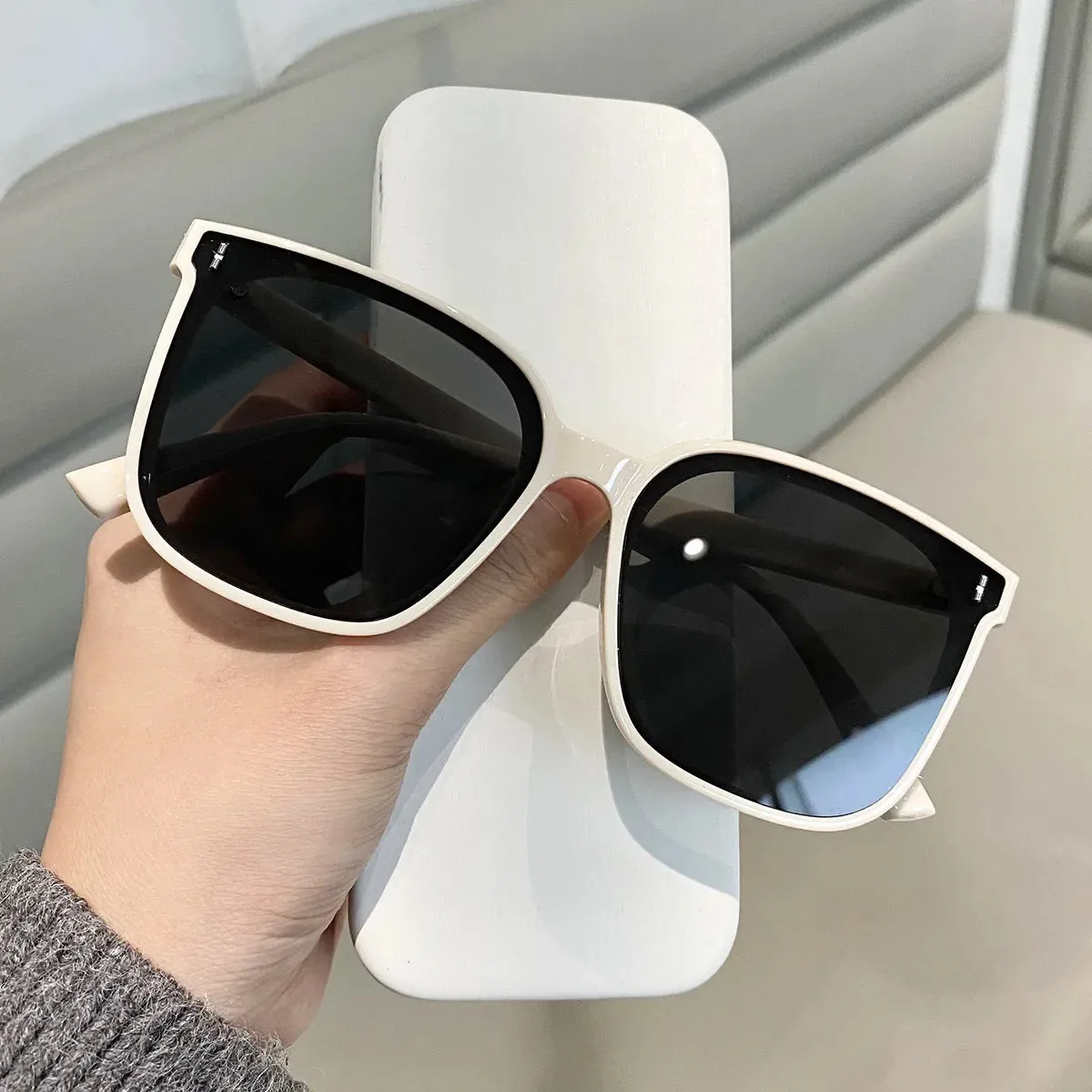 Designer New Elliptic Female Luxury Classic Eyewear Sun Outdoor Vintage Sunglasses