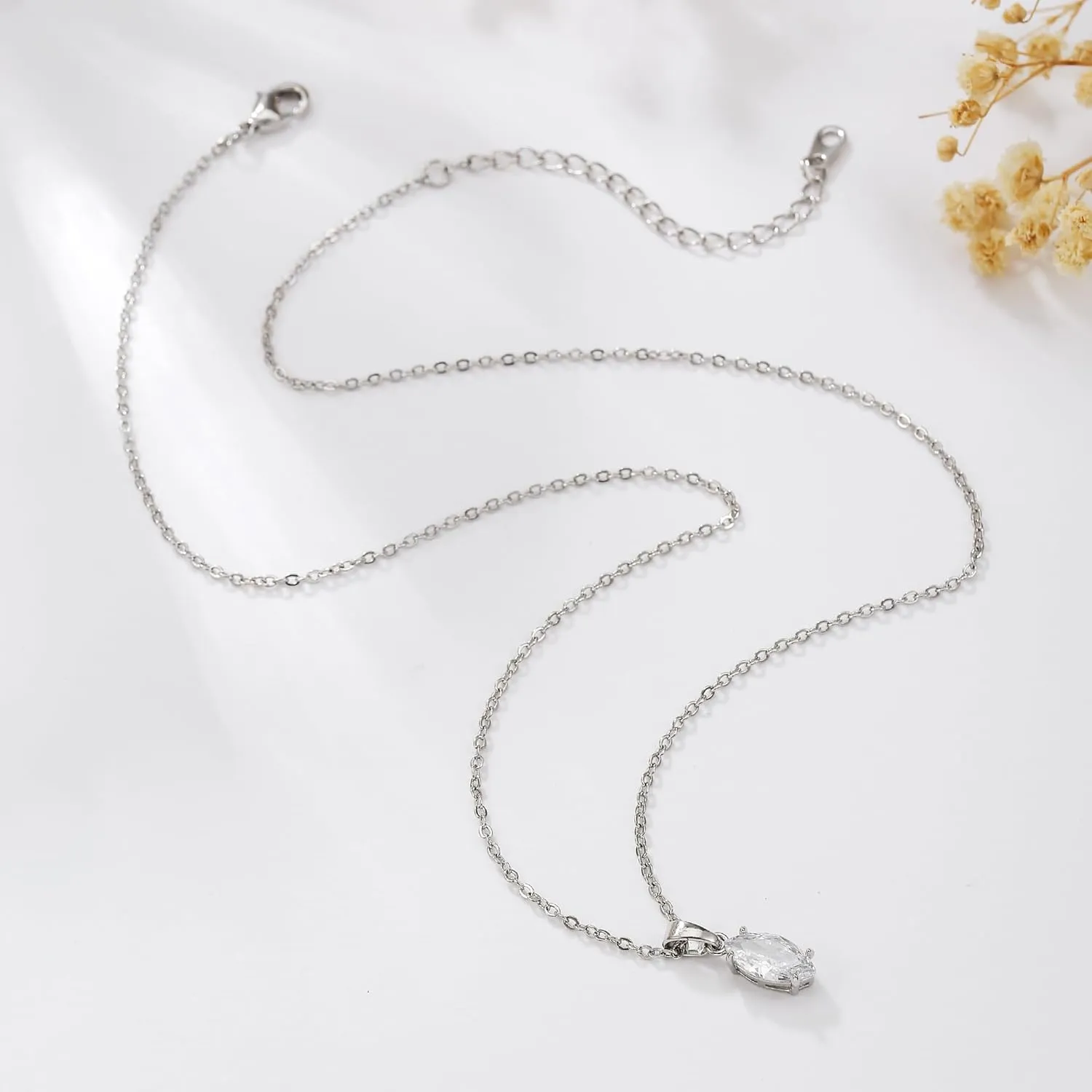Diamond Necklaces for Women Dainty Choker Necklace Simple 14k Gold Plated CZ Jewelry Necklaces