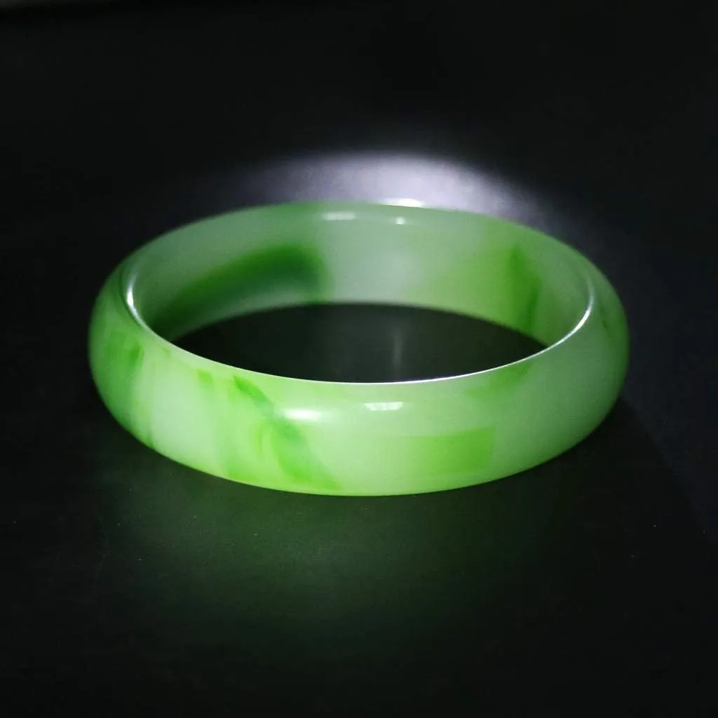 Exquisite Imitation Resin Jade Bangle Green Color Faux Jade Hoop Bracelet Fashion Jewelry Gift for Women Best