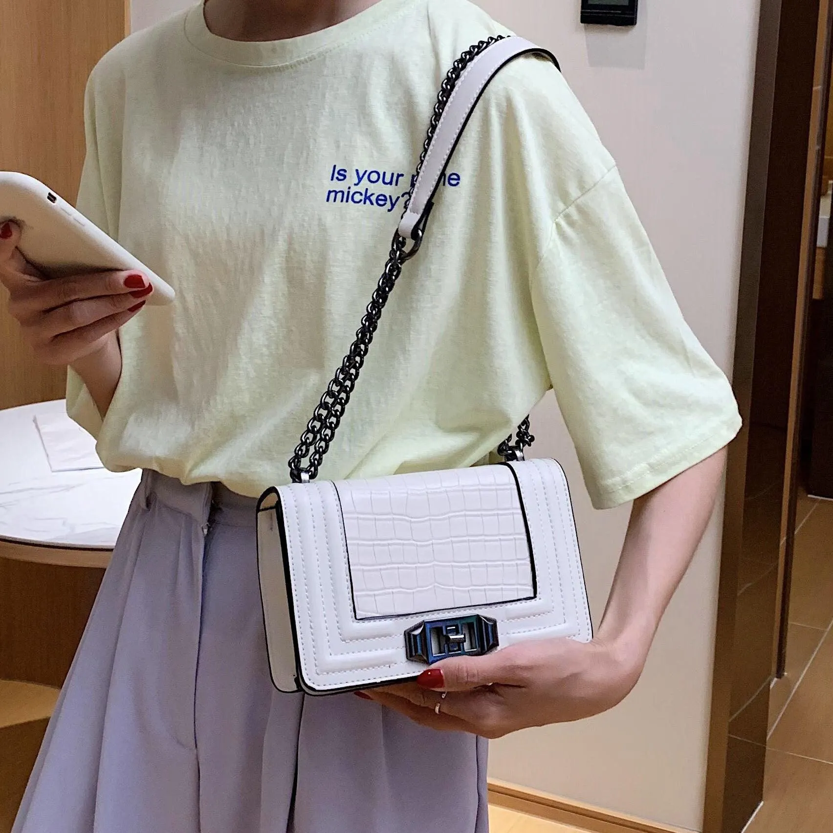 Fashion Retro All-Match Single Shoulder Messenger Bag