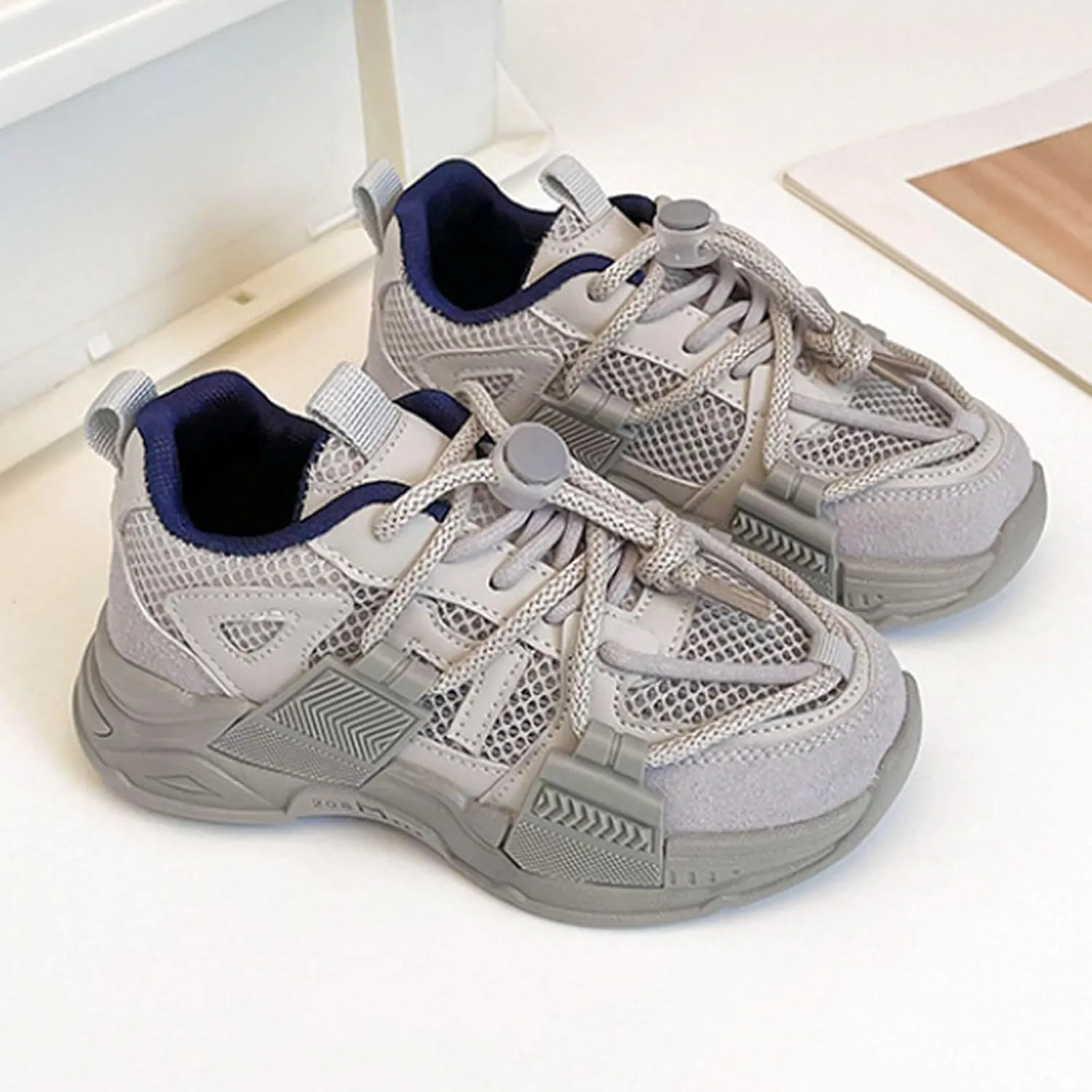 Girls Boys Sports Shoes Kids Fashion Athletic Running Walking Shoes Kids Non-Slip Tennis Basketball Sport Sneakers
