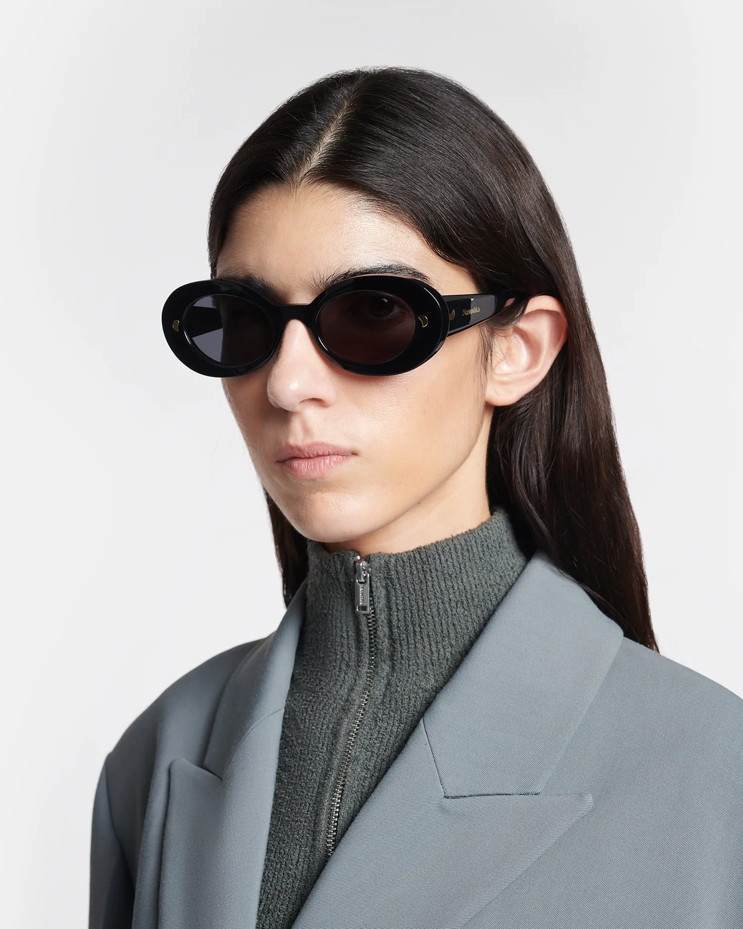 Giva - Bio-Plastic Oval Sunglasses - Black