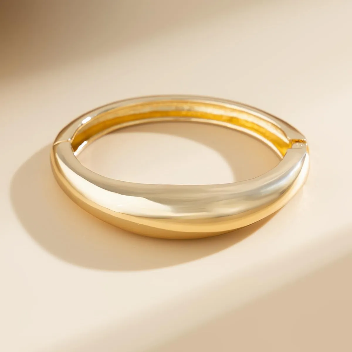 Gold Cuff Bangle Bracelets Set For Women Chunky Trendy Silver Bracelet Irregular Minimalist Open Wide Bangles Hinged Arm Cuff Jewelry Gift 2PC
