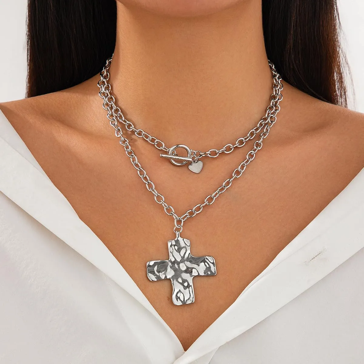 Gold Layered Necklaces for Women Trendy Retro Heart Pendant Necklace Chunky Gold Chain Choker Necklaces Dainty Gold Stacking Layered Necklaces for Womens Gold Jewelry