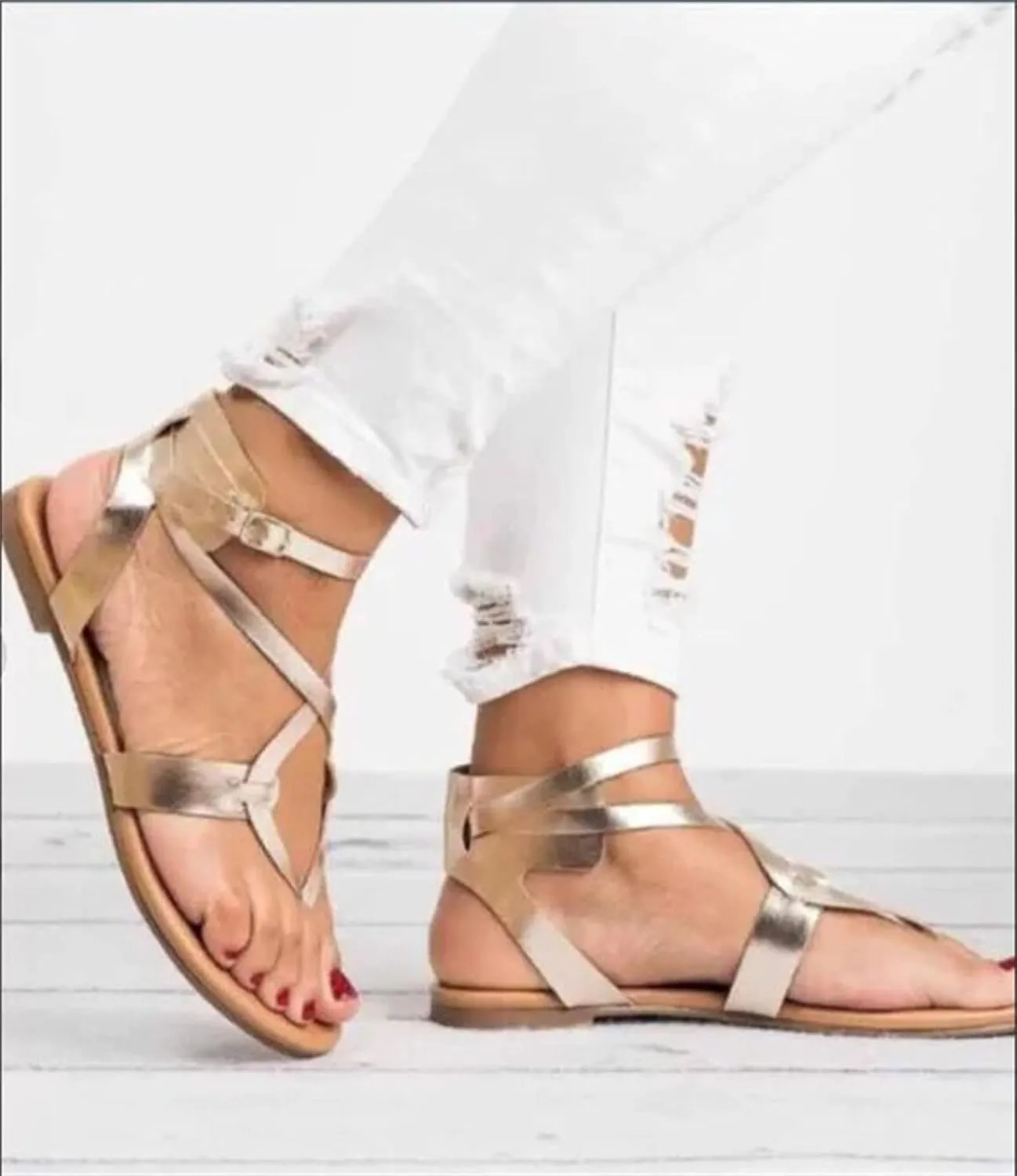 Ladmiple Sandals for Women Dressy,Womens Summer Cute Flip Flops Gladiator Strappy Sandal Casual Roman Beach Flat Shoes