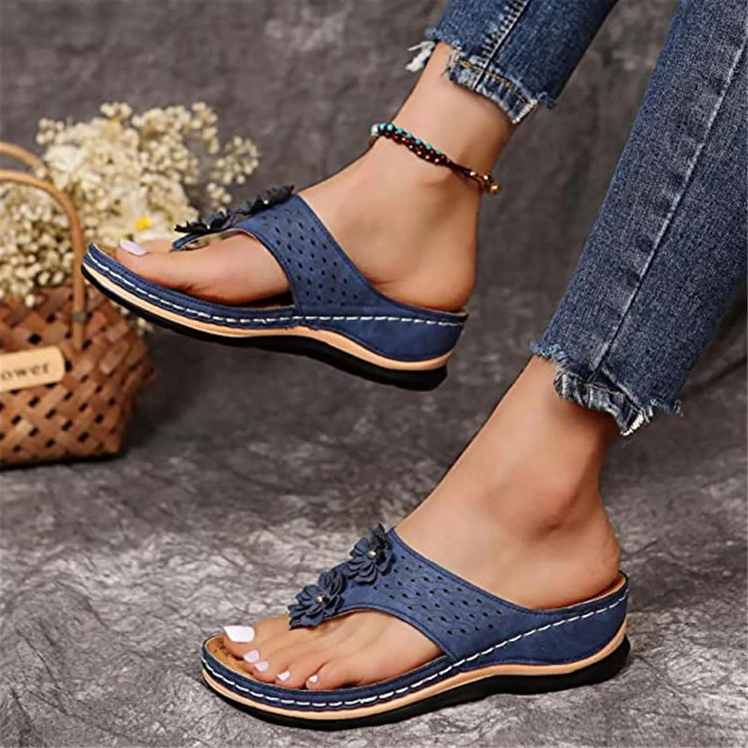 Ladmiple Women's Sandals Comfortable With Arch Support Orthopedic Thong Flip Flops Soft Summer Shoes Dressy Orthotic Slides