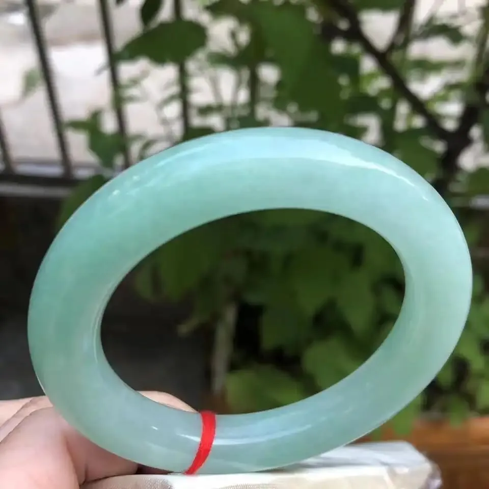 Latest natural Light-Green Round Bar Jadeite Bangles Handing Exquisite Noble Elegant Jade