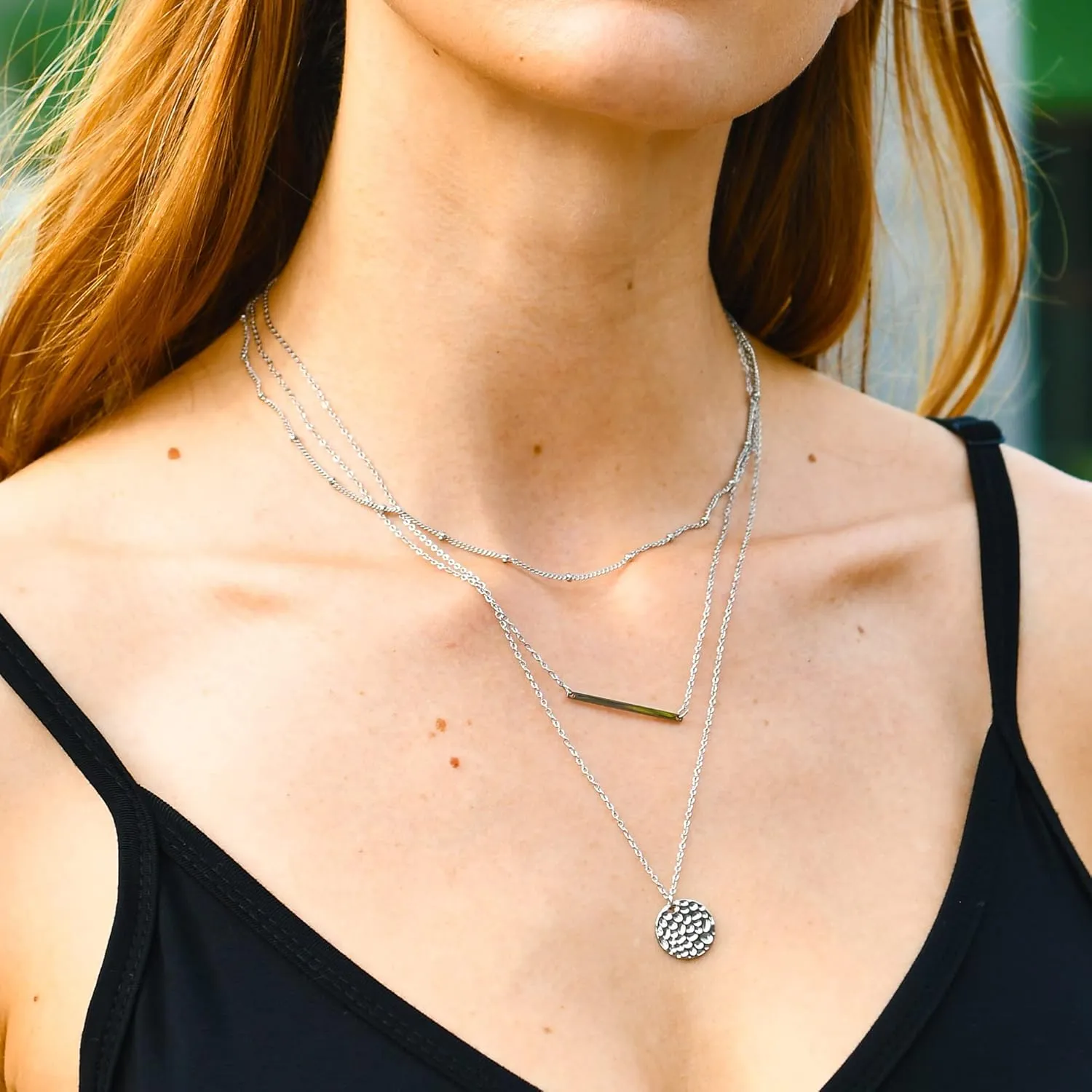 Ldurian Layered Necklaces for Women - 14K Dainty Gold Plated Layering Chokers Necklaces Set Multilayer Delicate Necklace Trendy Adjustable Long Layered Necklaces for Women