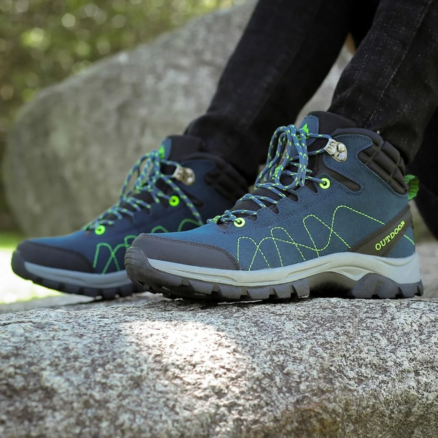 Men Shoes Couple Hiking Shoes Fashion Thick Sole Outdoor Mountaineering Sneakers Lightweight Walking Boots Men