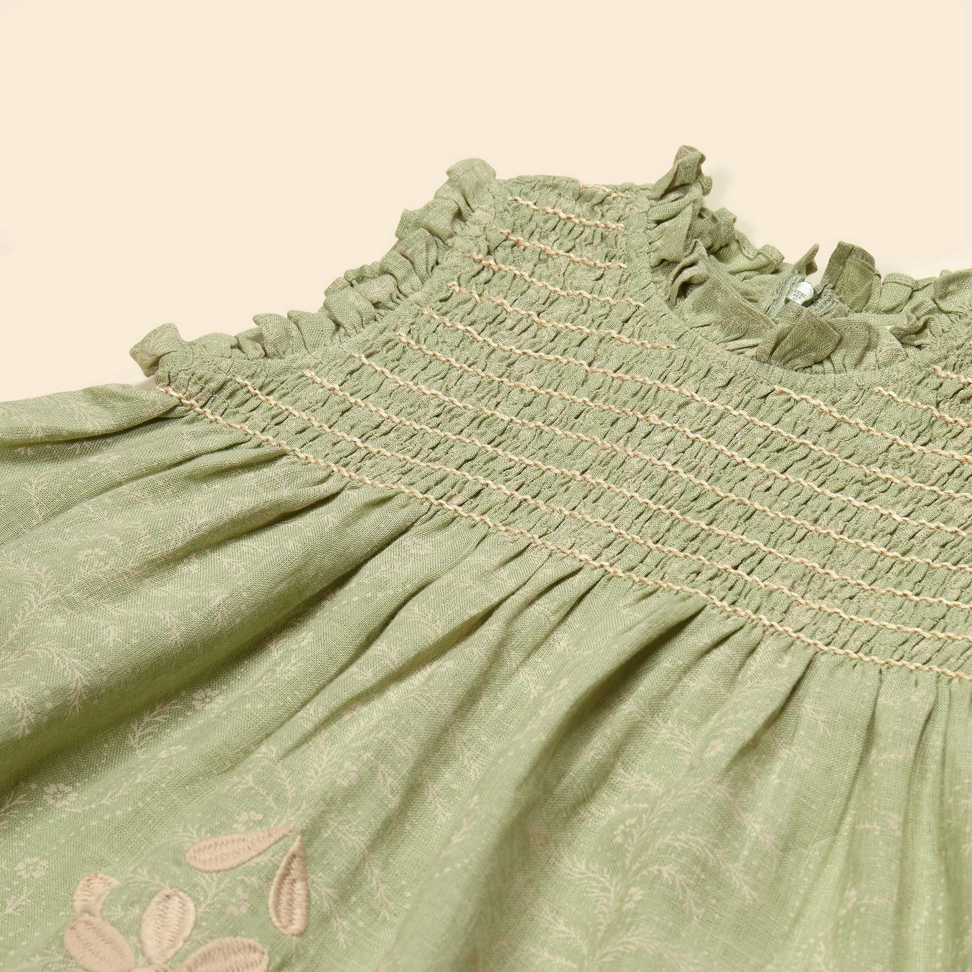 Mia Smock Dress in Wallflower
