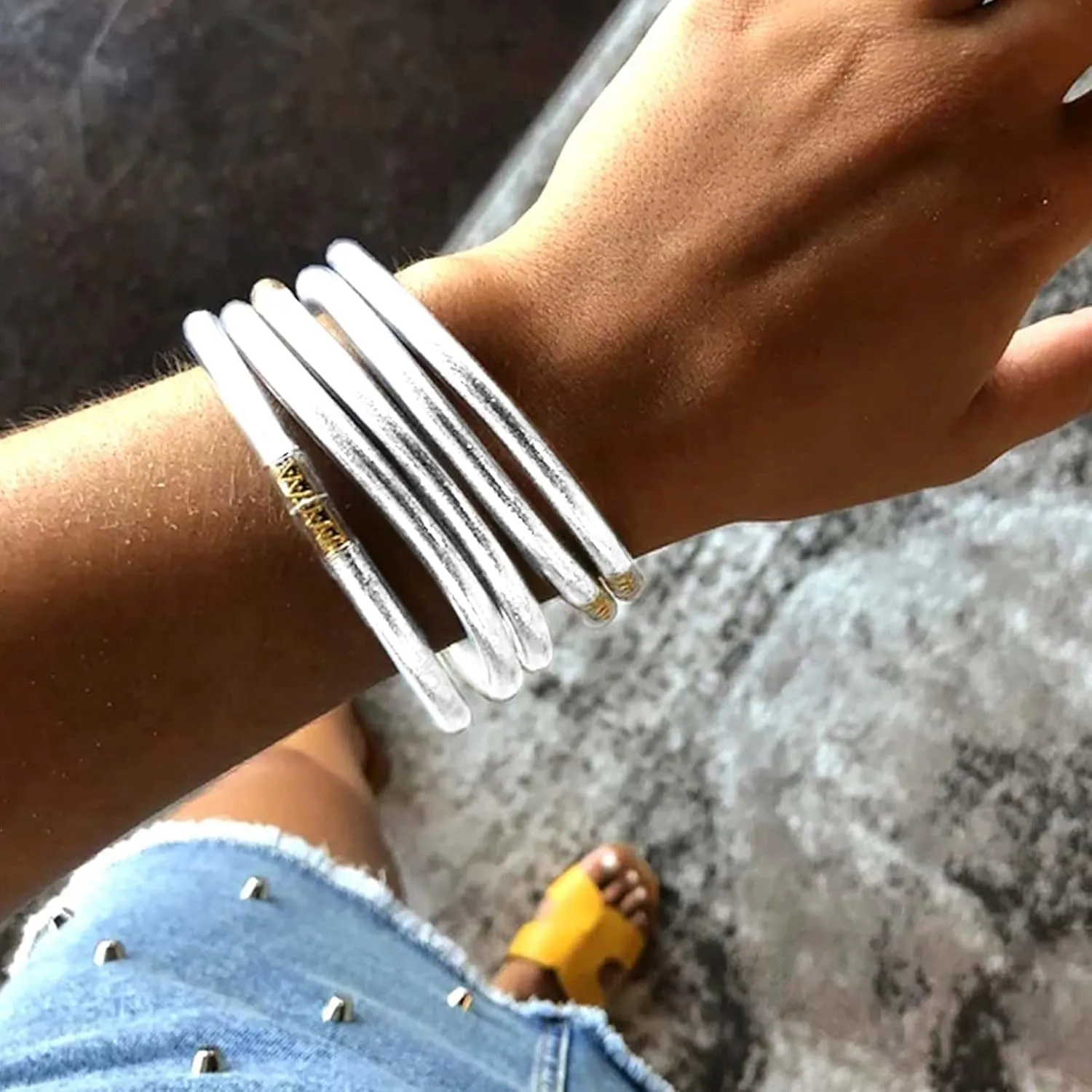 MJartoria Glitter Jelly Bangles Bracelets Set Glitter Filled Jelly Silicone Bracelets for Women