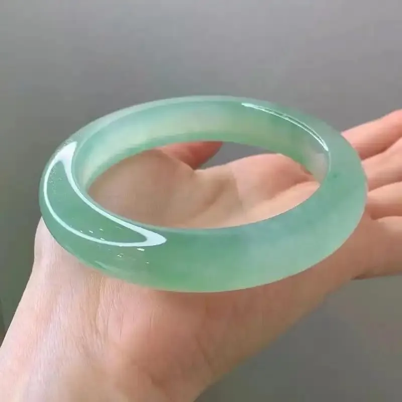 Natural Myanmar -like Bright Oil High Ice Transparent Green Jade Bracelet