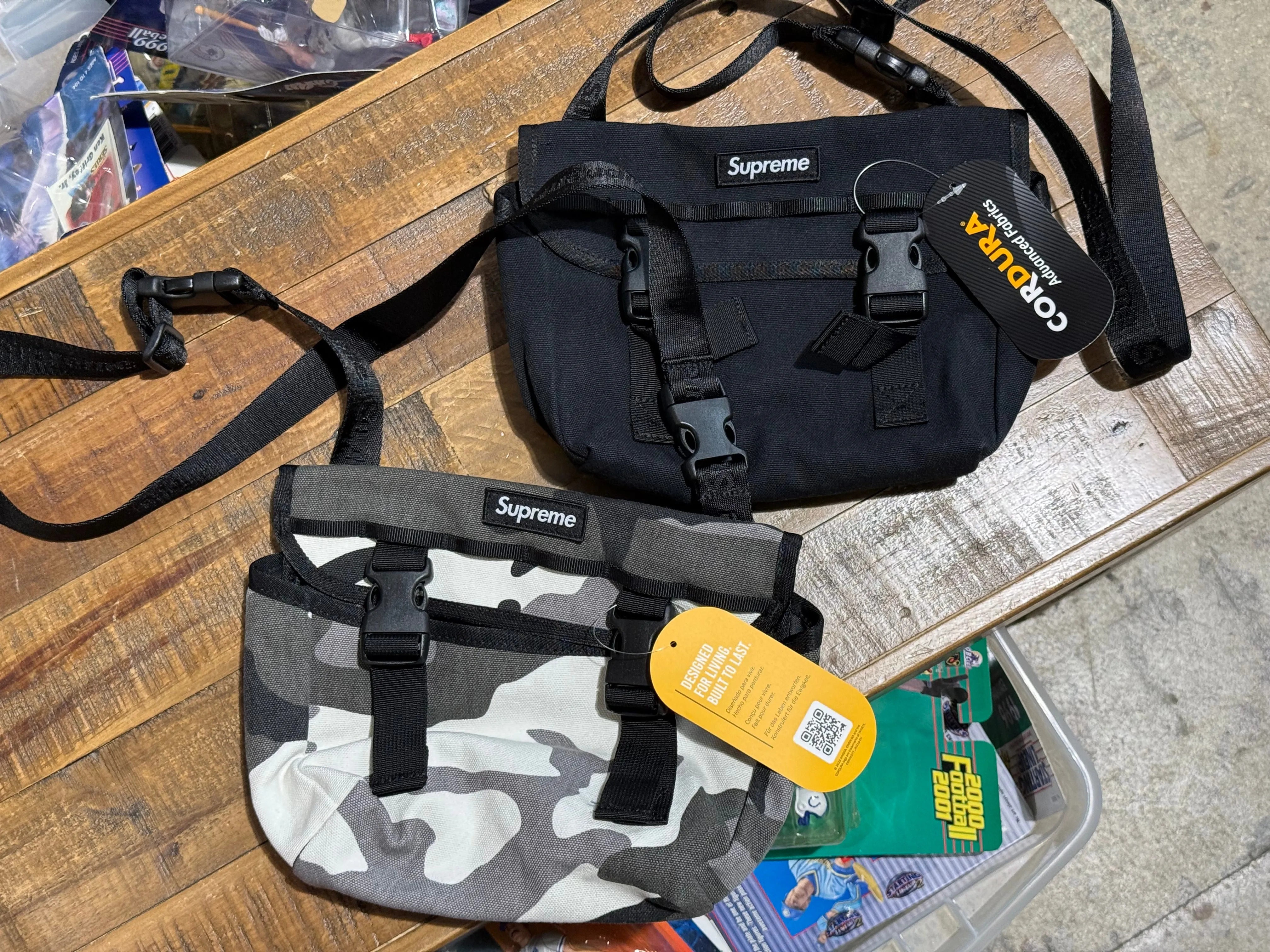 NEW Supreme SS25 Mini Messenger Bag
