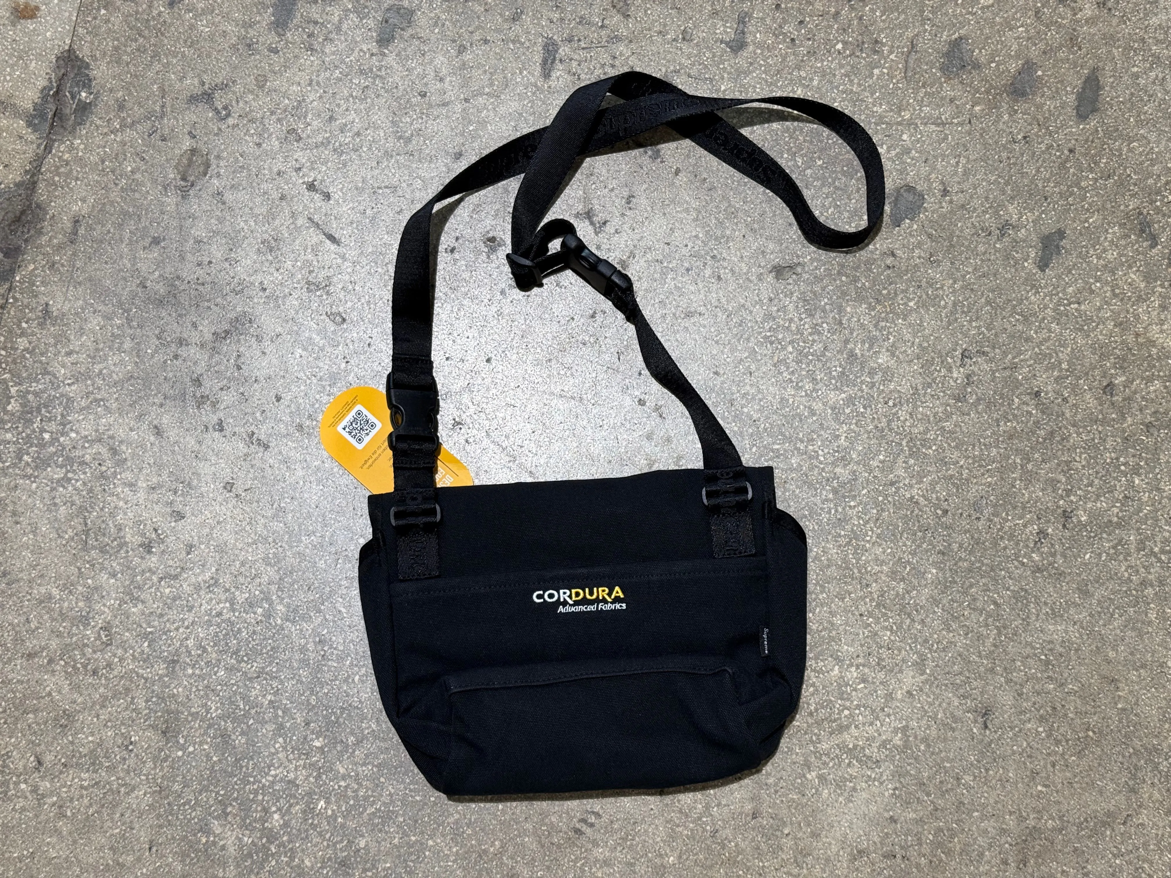 NEW Supreme SS25 Mini Messenger Bag