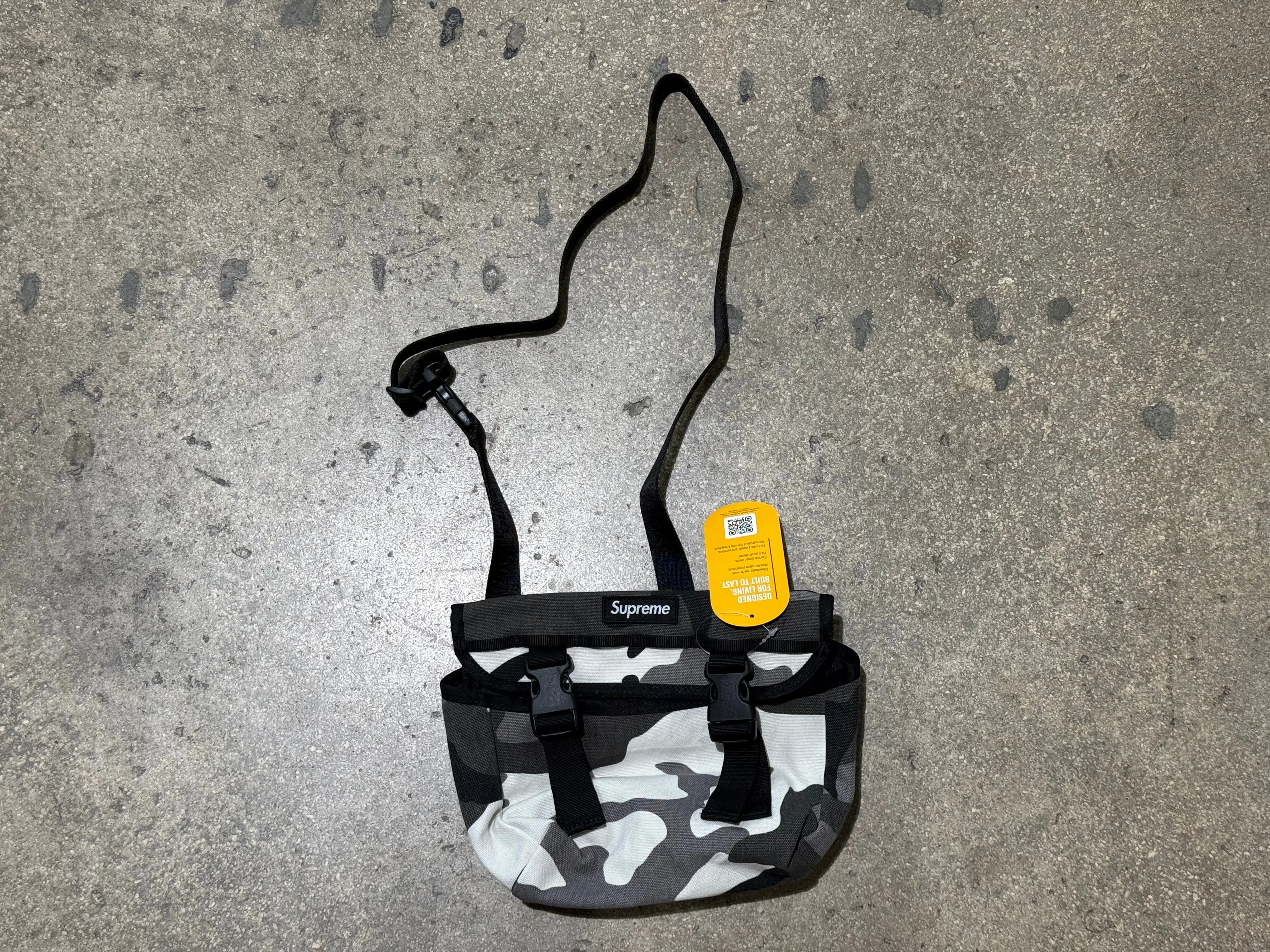 NEW Supreme SS25 Mini Messenger Bag