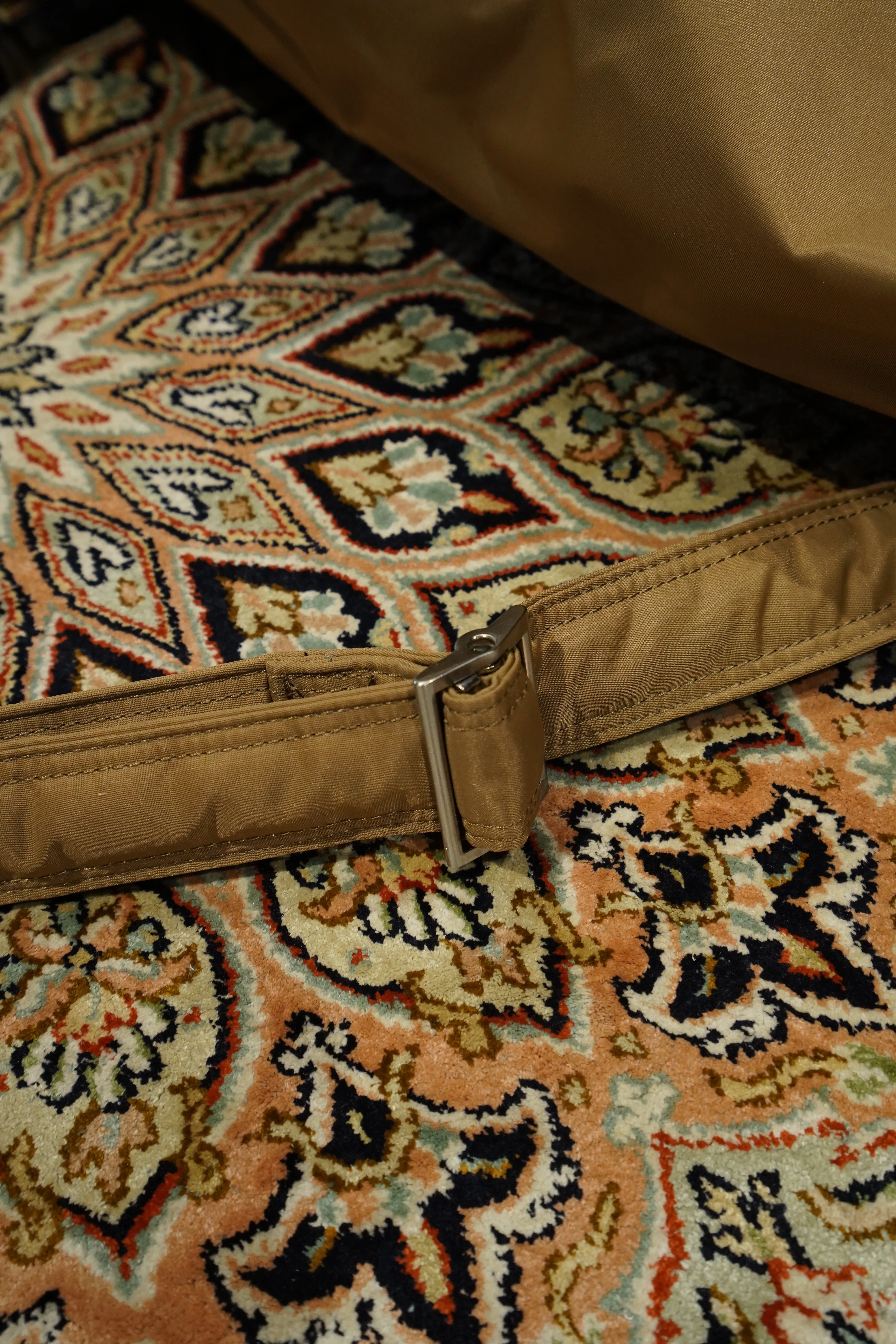 SAGAN VIENNA MESSENGER BAG (COYOTE BROWN)