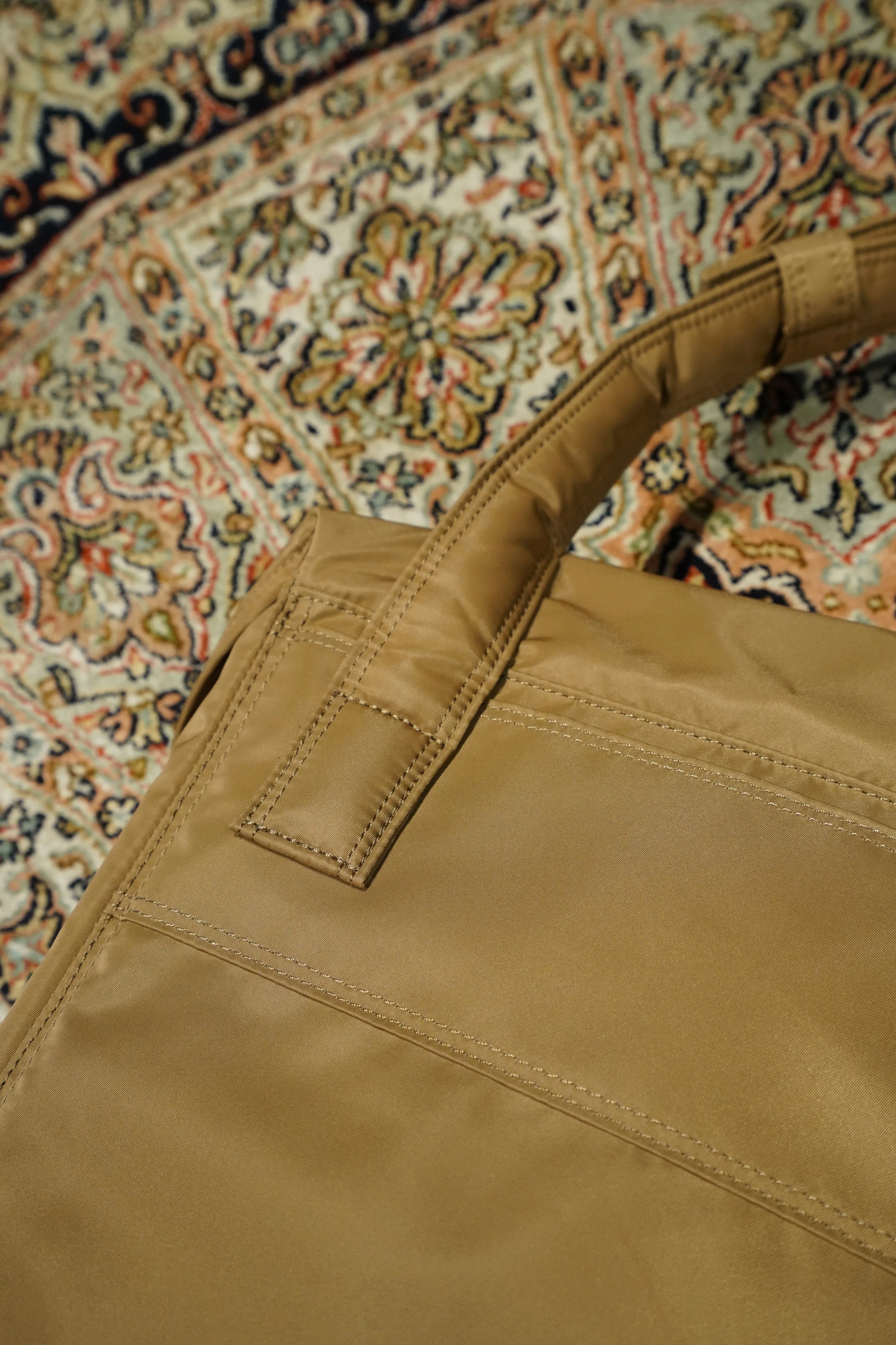 SAGAN VIENNA MESSENGER BAG (COYOTE BROWN)