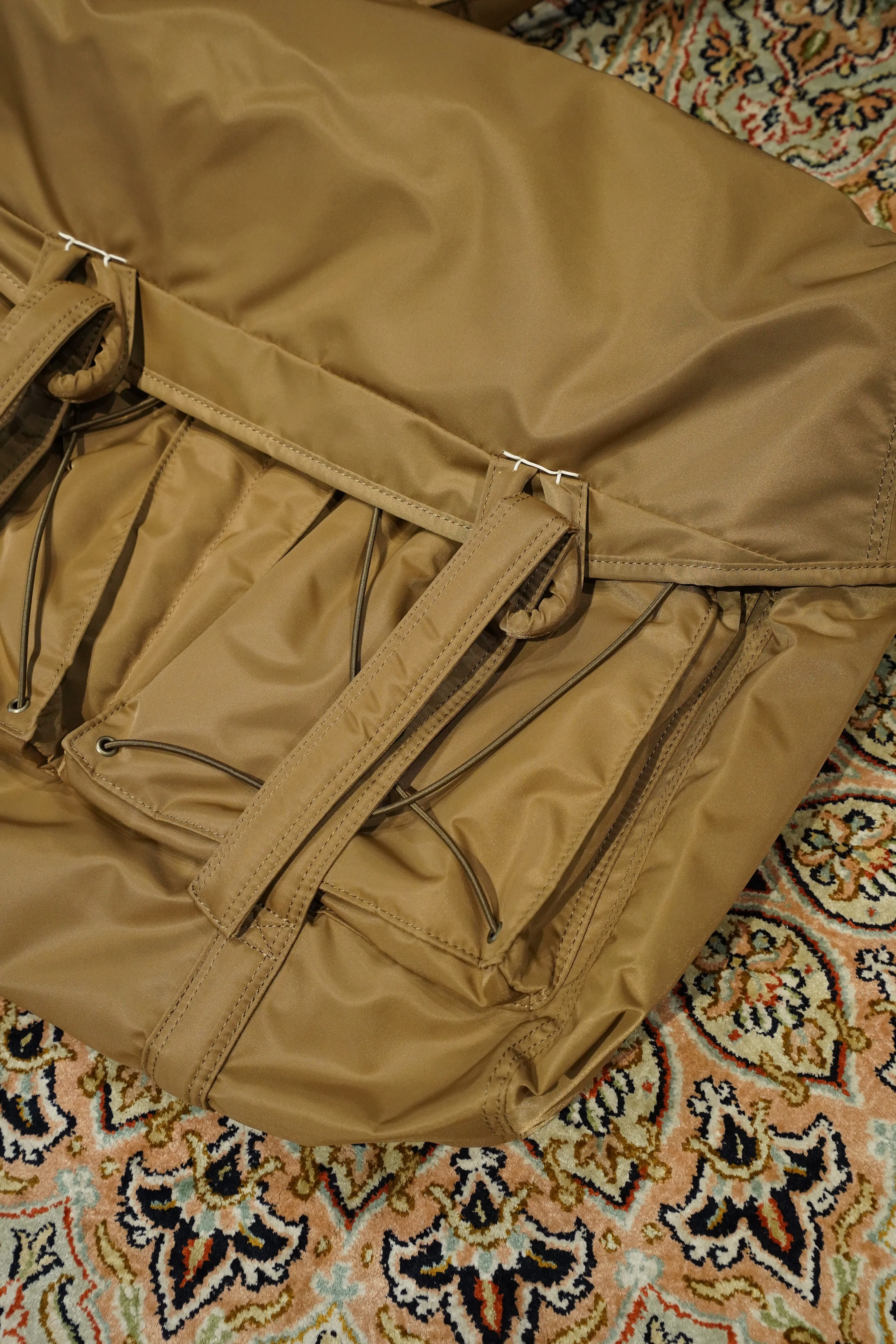 SAGAN VIENNA MESSENGER BAG (COYOTE BROWN)