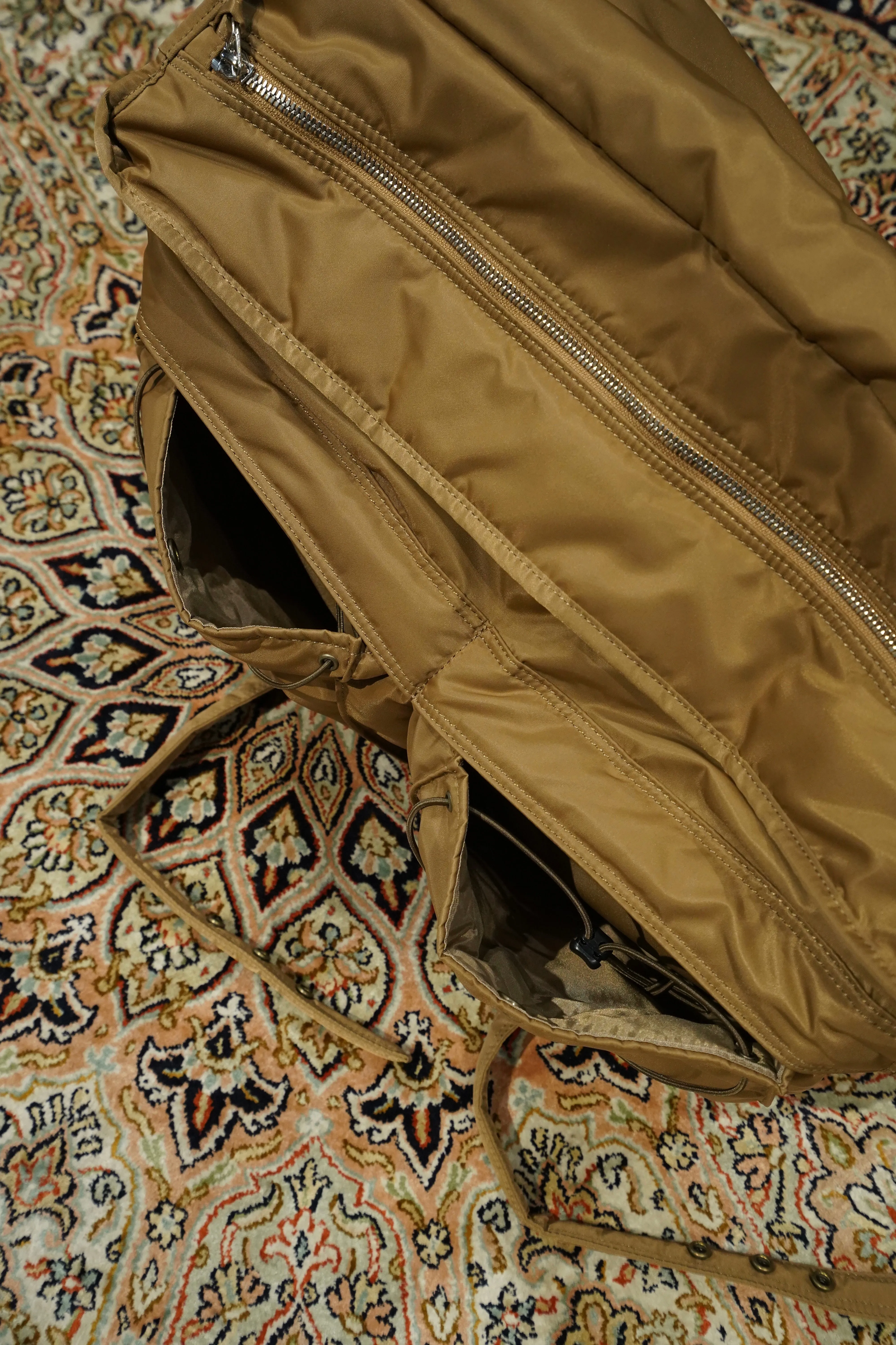 SAGAN VIENNA MESSENGER BAG (COYOTE BROWN)