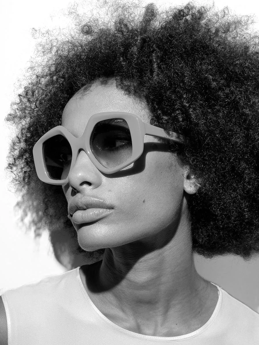 Stella Black Solid sunglasses