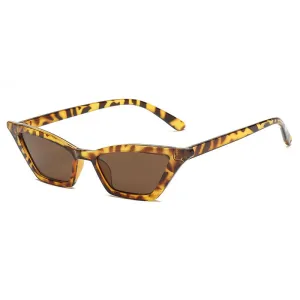 Women Retro Triangle Vintage Trending Small Sun Eye Cat Streetwear Red Sunglasses