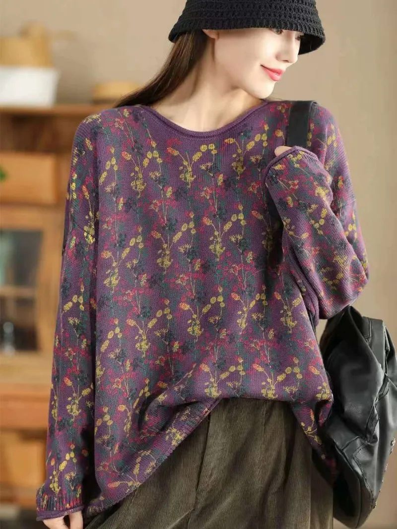 Women's Modern & Stylish Crew Neck Sweater