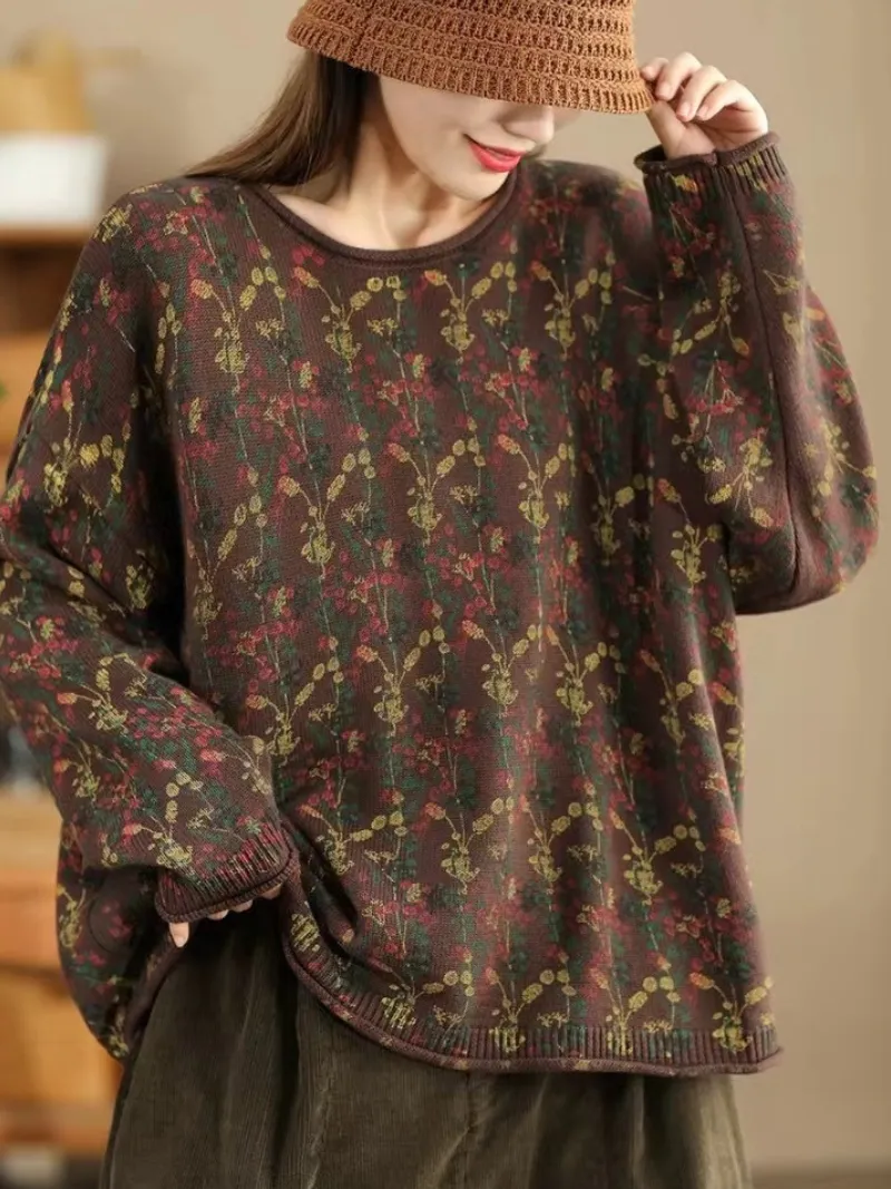 Women's Modern & Stylish Crew Neck Sweater