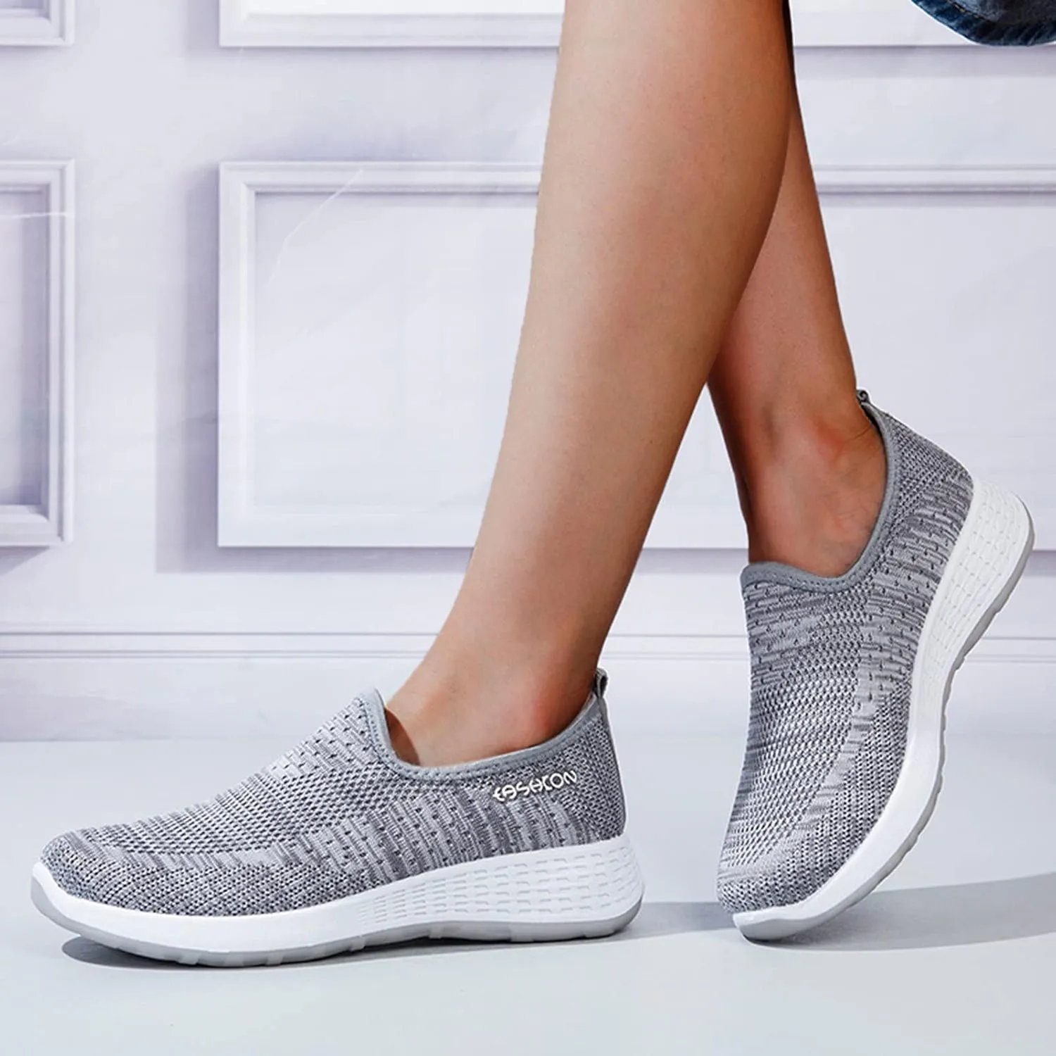 Womens Slip On Walking Shoes Lightweight Comfortable Sneakers Casual Canvas Flats Non Slip Elastic Loafers