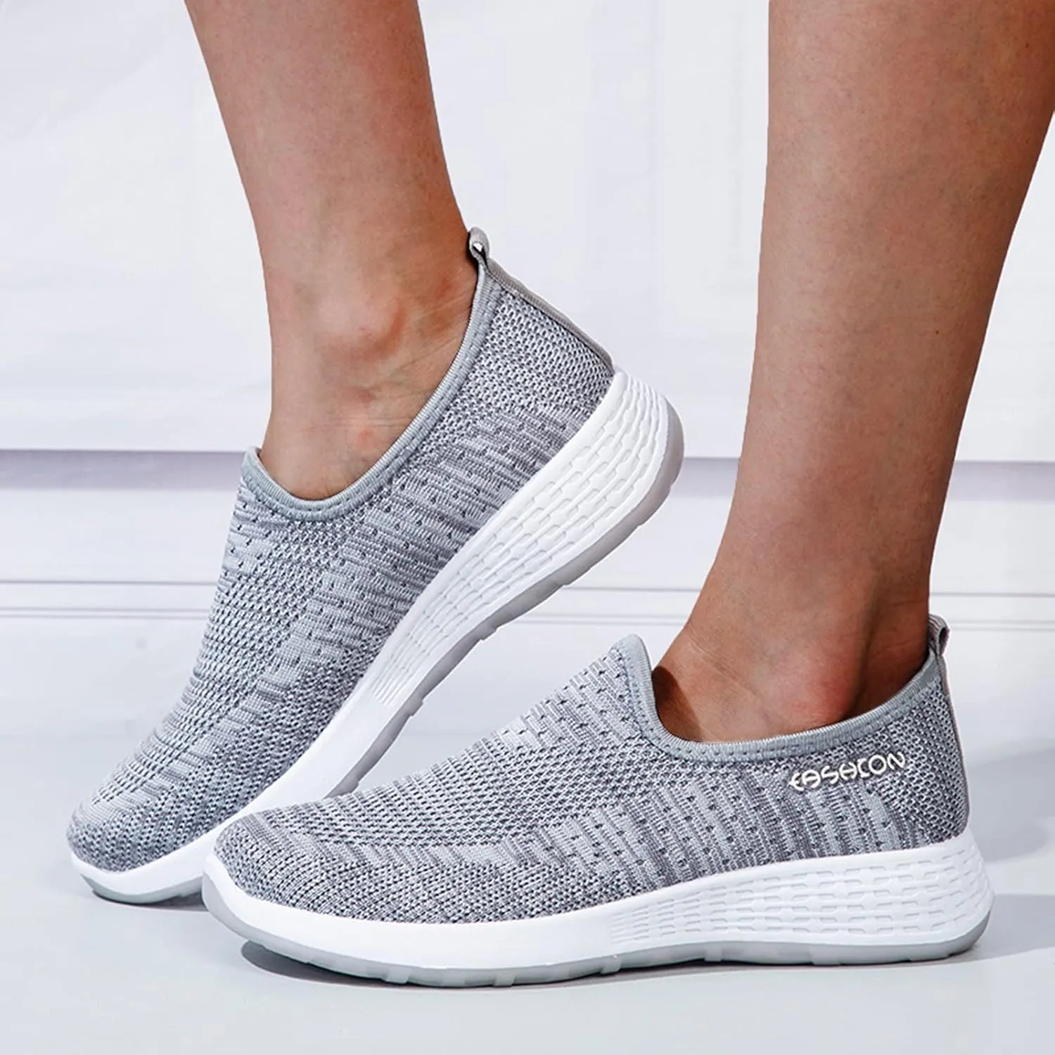 Womens Slip On Walking Shoes Lightweight Comfortable Sneakers Casual Canvas Flats Non Slip Elastic Loafers
