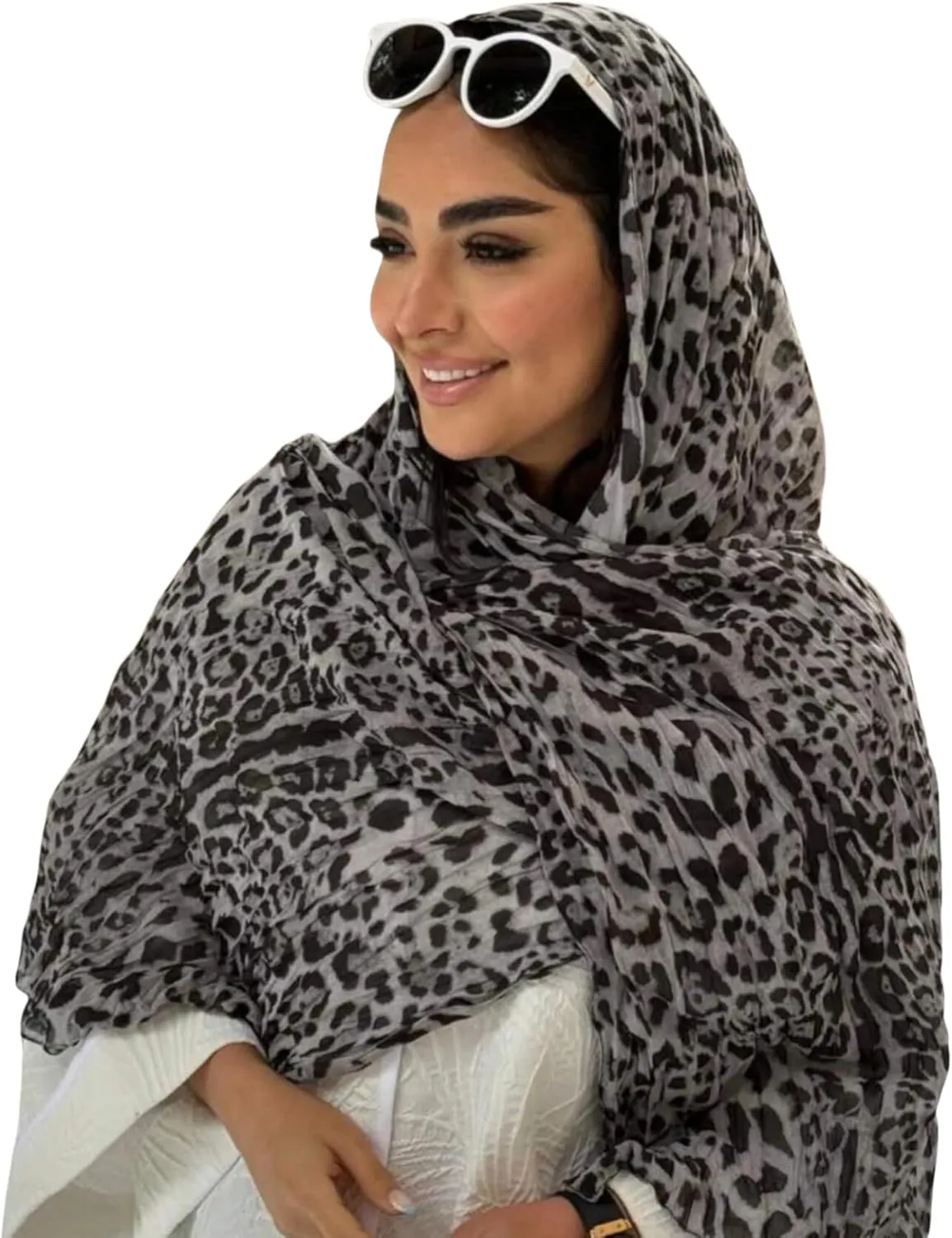 ZGMYC Fashion Leopard Print Hijab Scarf for Women Instant Jersey Hijab Head Wraps Sheer Beach Scarf Sunscreen Shawls